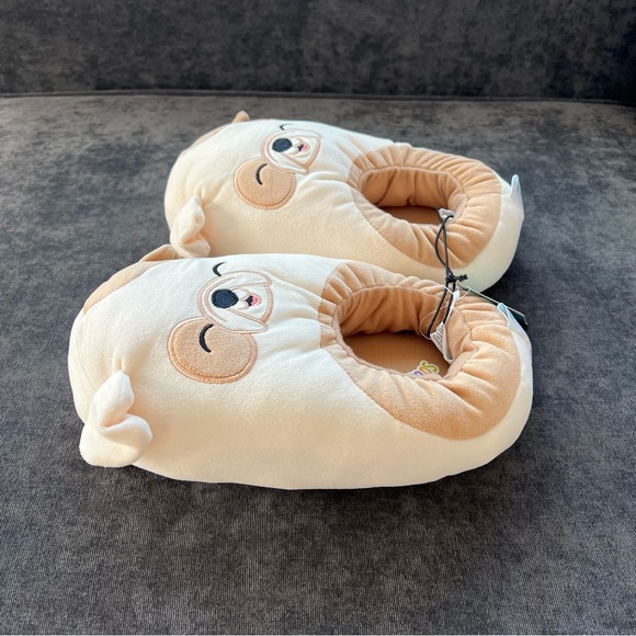 NWT Squishmallows Boys Plush Full-Body Step-In Slipper Size 6/7 - Picture 5 of 7